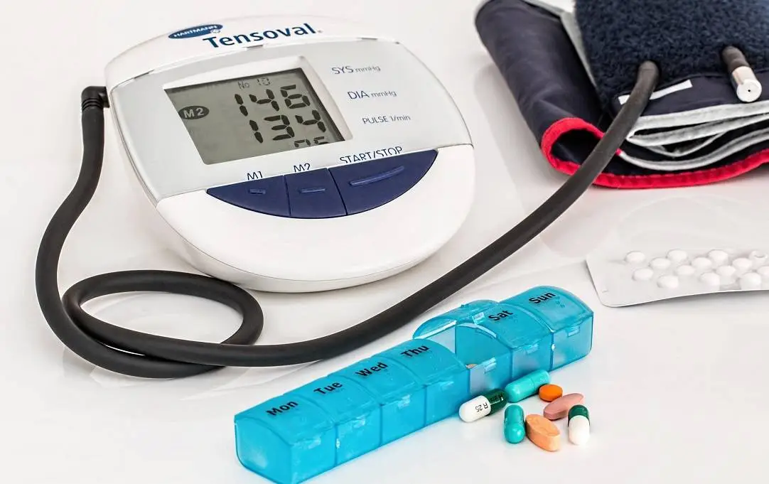 9 Best Natural Ways to Treat High Blood Pressure